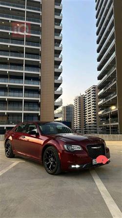 کرایسلەر 300